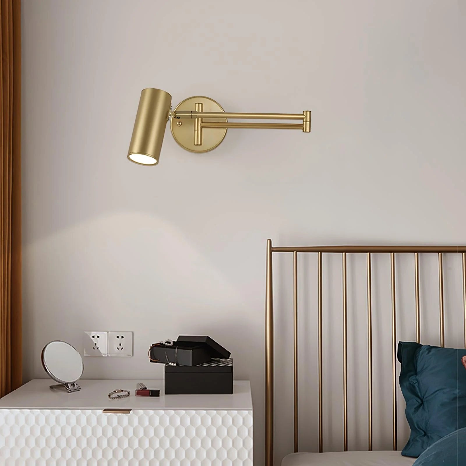 Swing Arm Wall Sconce - Yiarolight