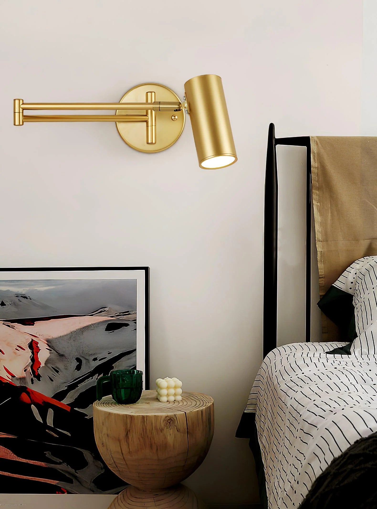 Swing Arm Wall Sconce - Yiarolight