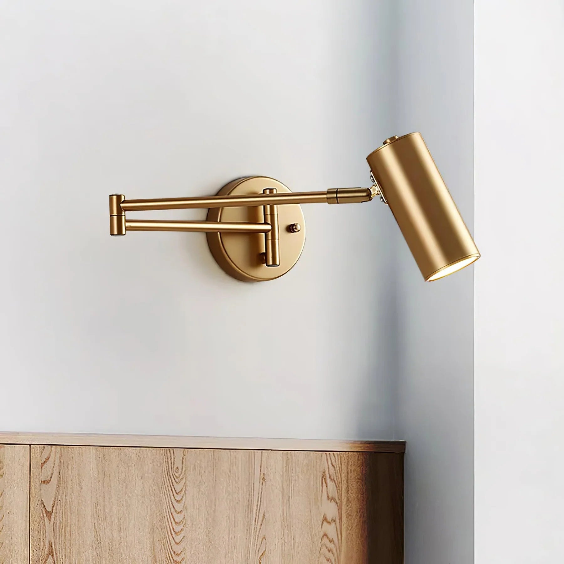 Swing Arm Wall Sconce - Yiarolight