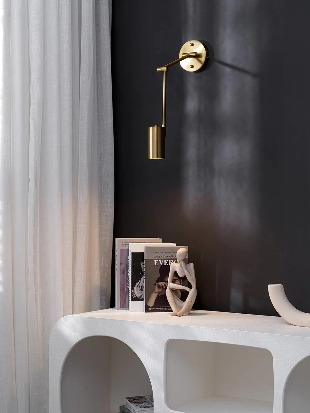 Swing Arm Wall Sconce - Yiarolight