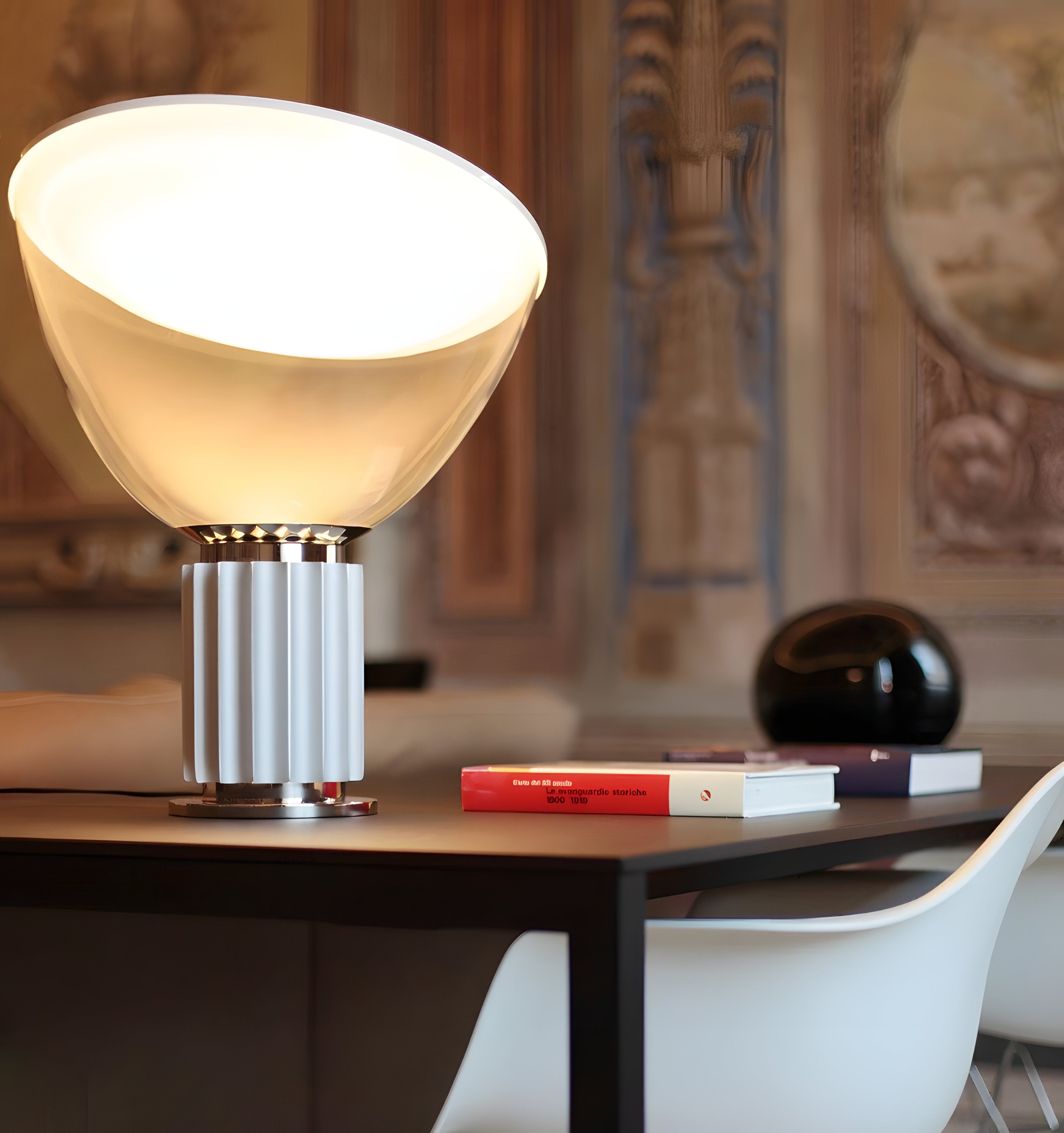TACCIA TABLE LAMP