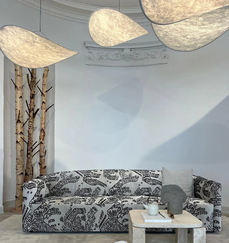 TENSE PENDANT LIGHT