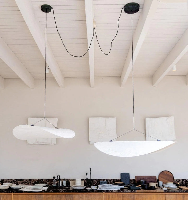 TENSE PENDANT LIGHT