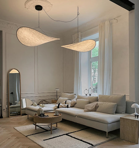 TENSE PENDANT LIGHT