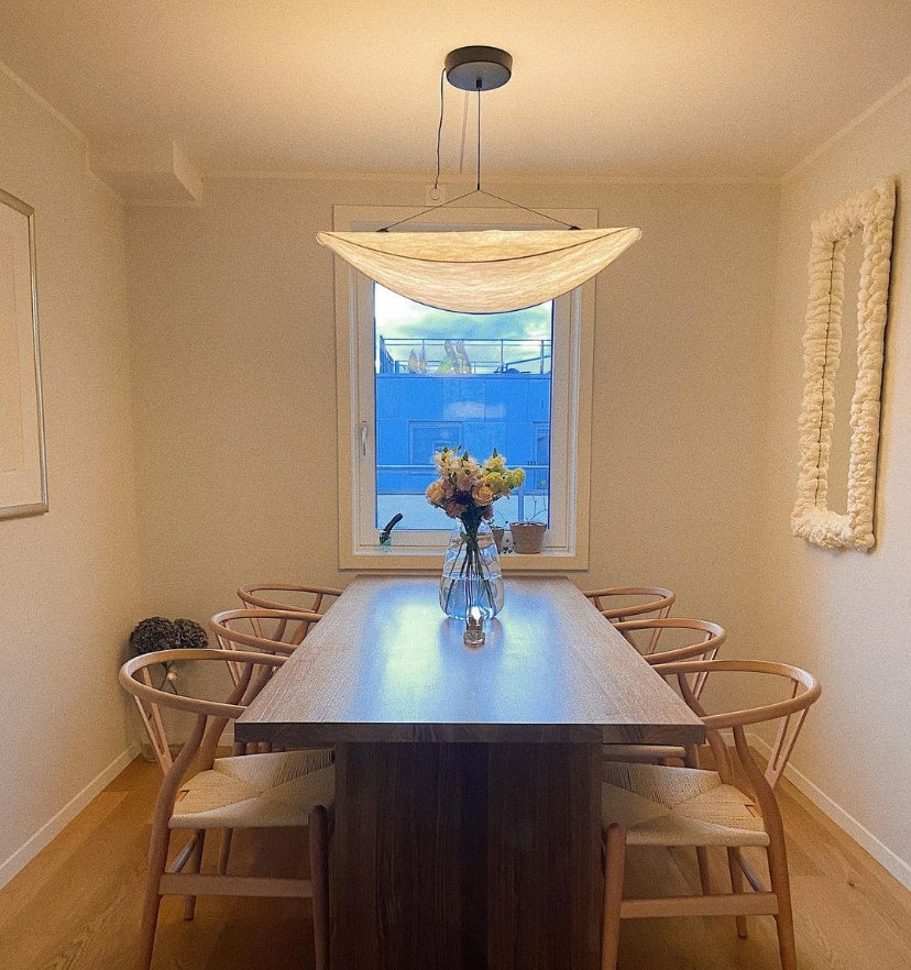 TENSE PENDANT LIGHT