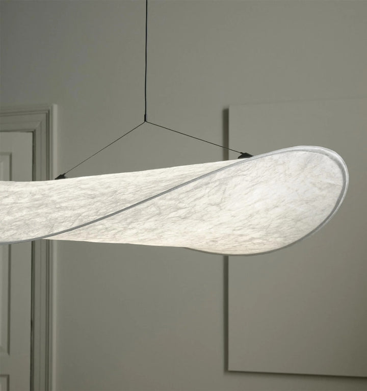 TENSE PENDANT LIGHT