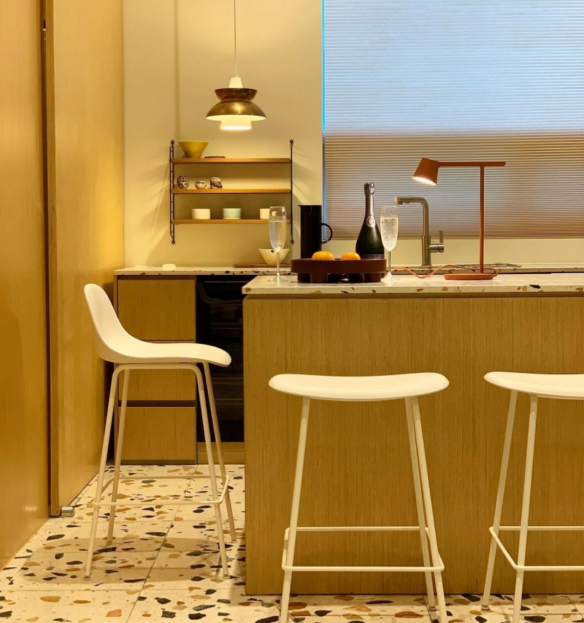 Tip Table Lamp