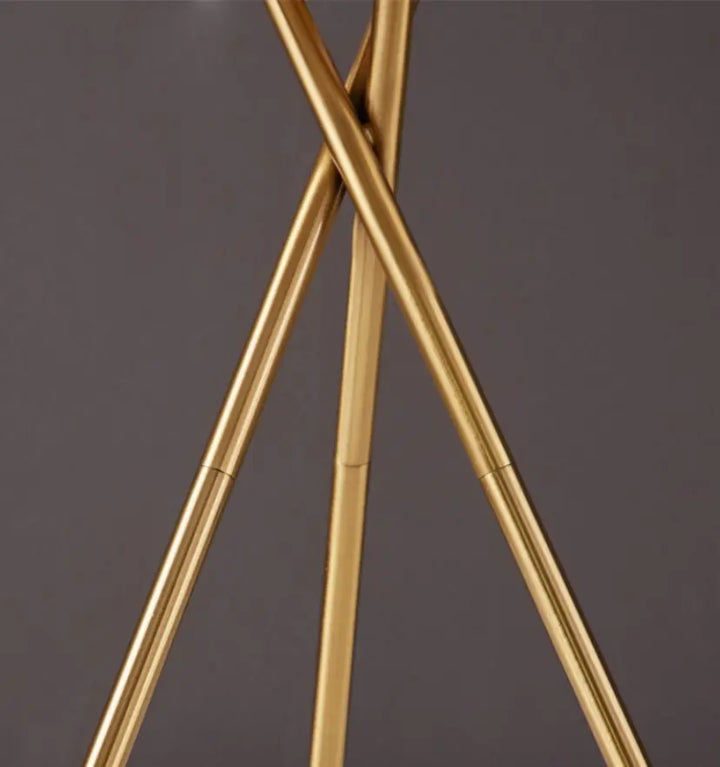 Tripod Grace Floor Lamp