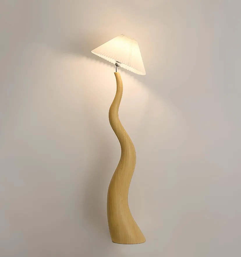 TWISTED PLEATED FLOOR LAMP