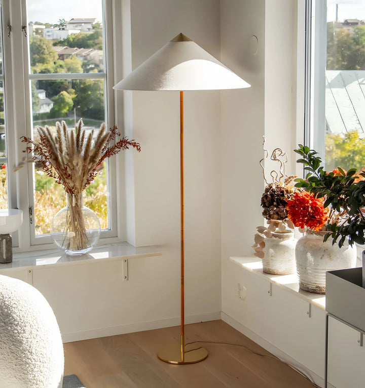 TYNELL FLOOR LAMP