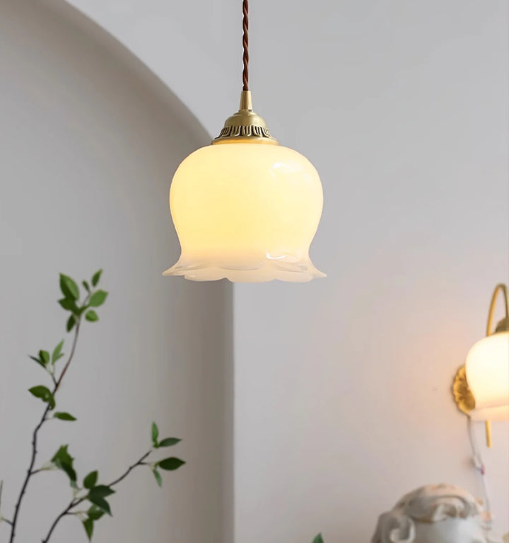 Valley Flower Pendant Lamp