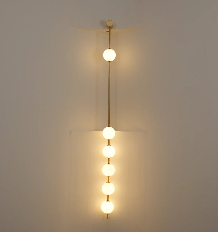 Vertical Balls Wall Lamp