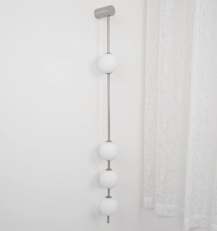 Vertical Balls Wall Lamp