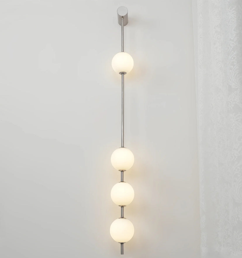 Vertical Balls Wall Lamp