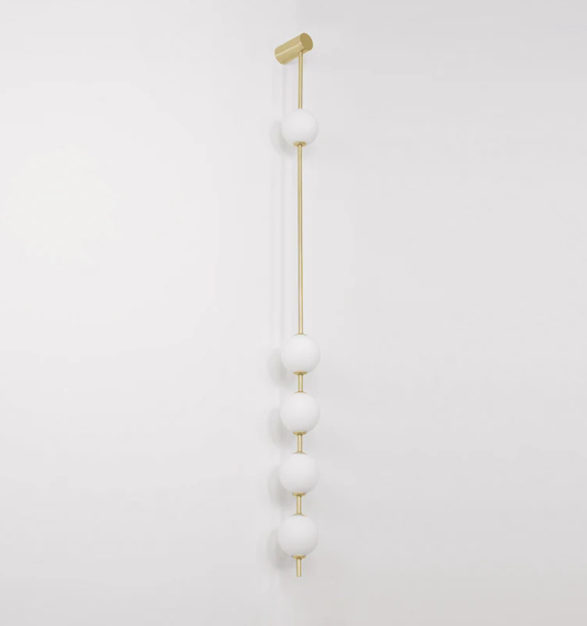 Vertical Balls Wall Lamp
