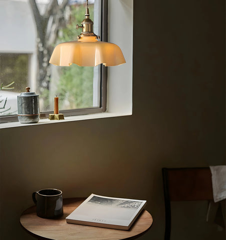 VINTAGE FLORAL PENDANT LIGHT