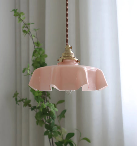 VINTAGE FLORAL PENDANT LIGHT