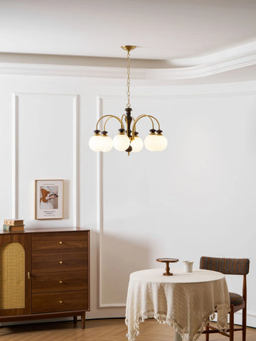 Windsor Classic Chandelier - Yiarolight