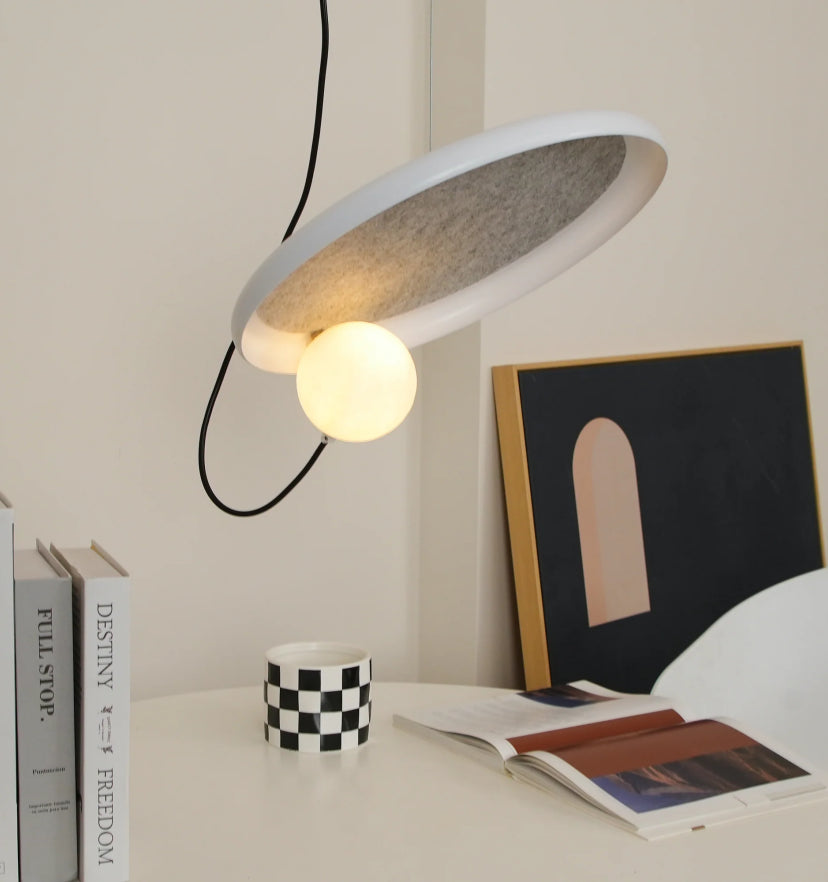 Wire Pendant Lamp