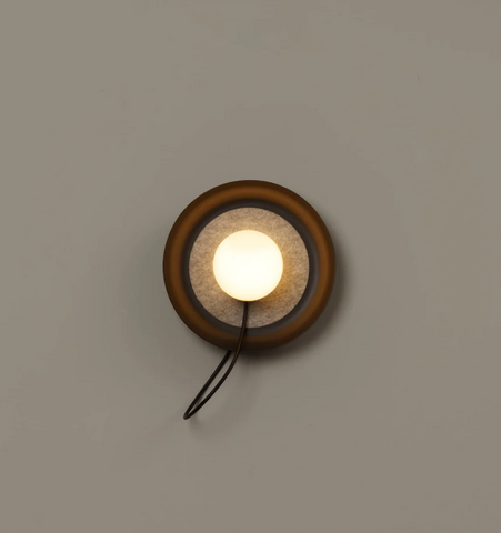 Wire Wall Lamp