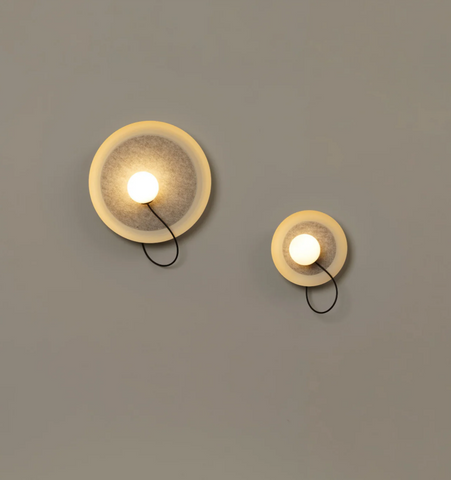 Wire Wall Lamp