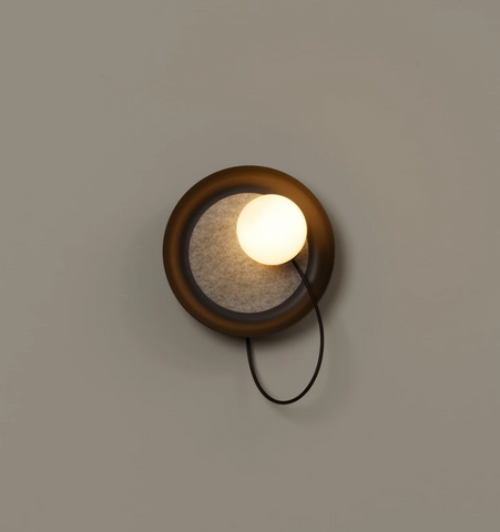 Wire Wall Lamp