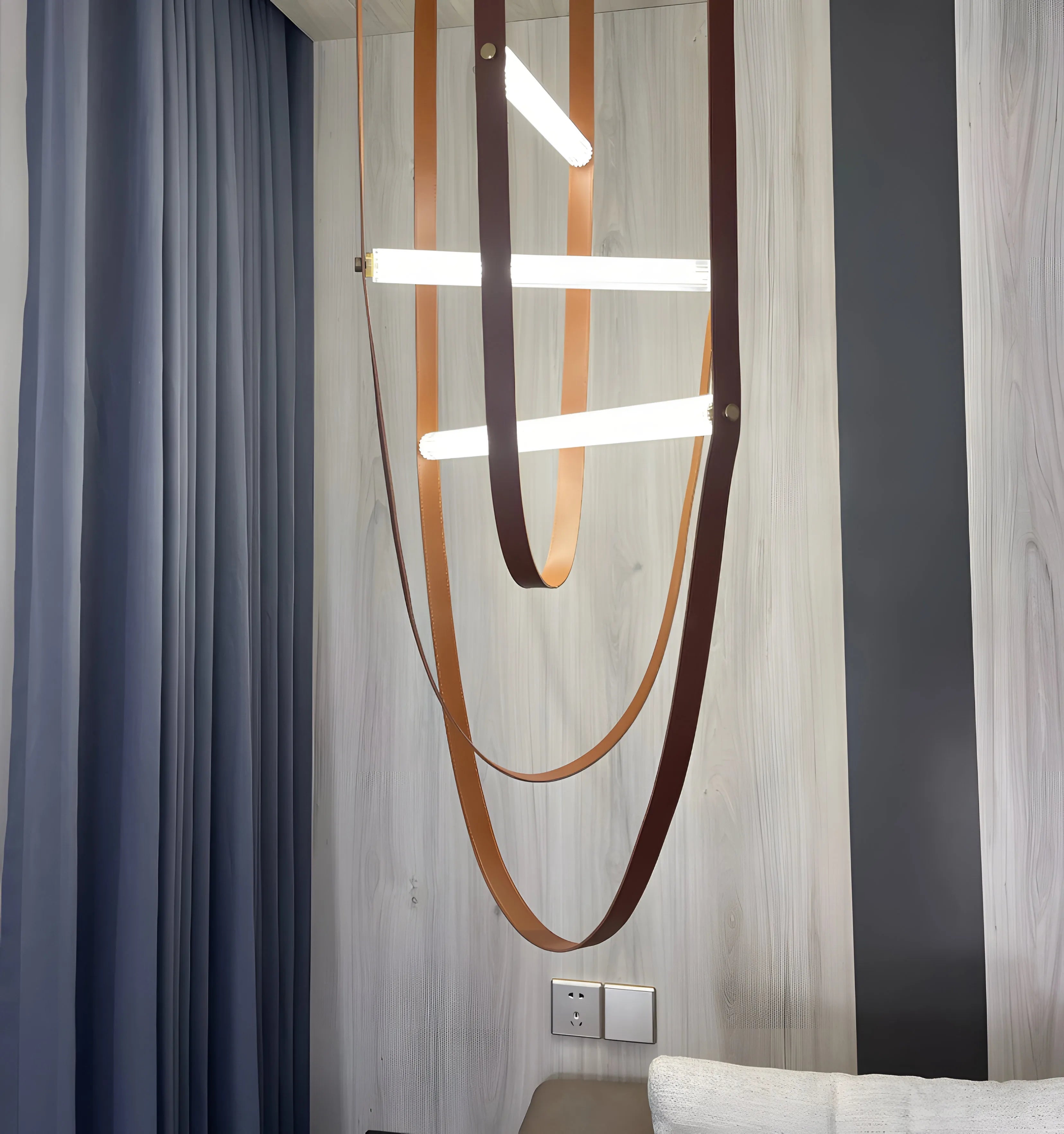 WIRELINE PENDANT LIGHT