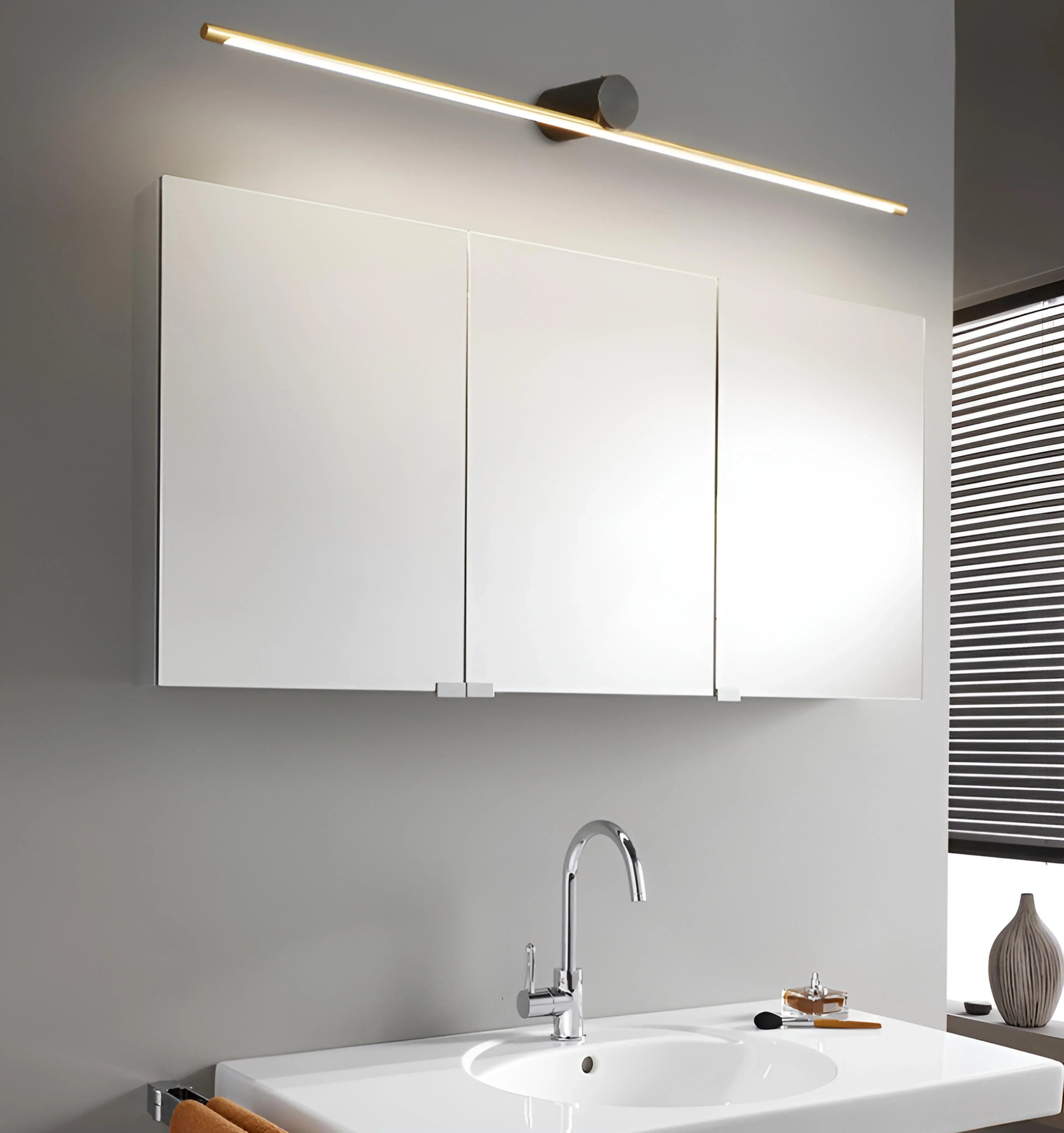 SCANDINAVIAN GEOMETRIC VANITY LIGHT