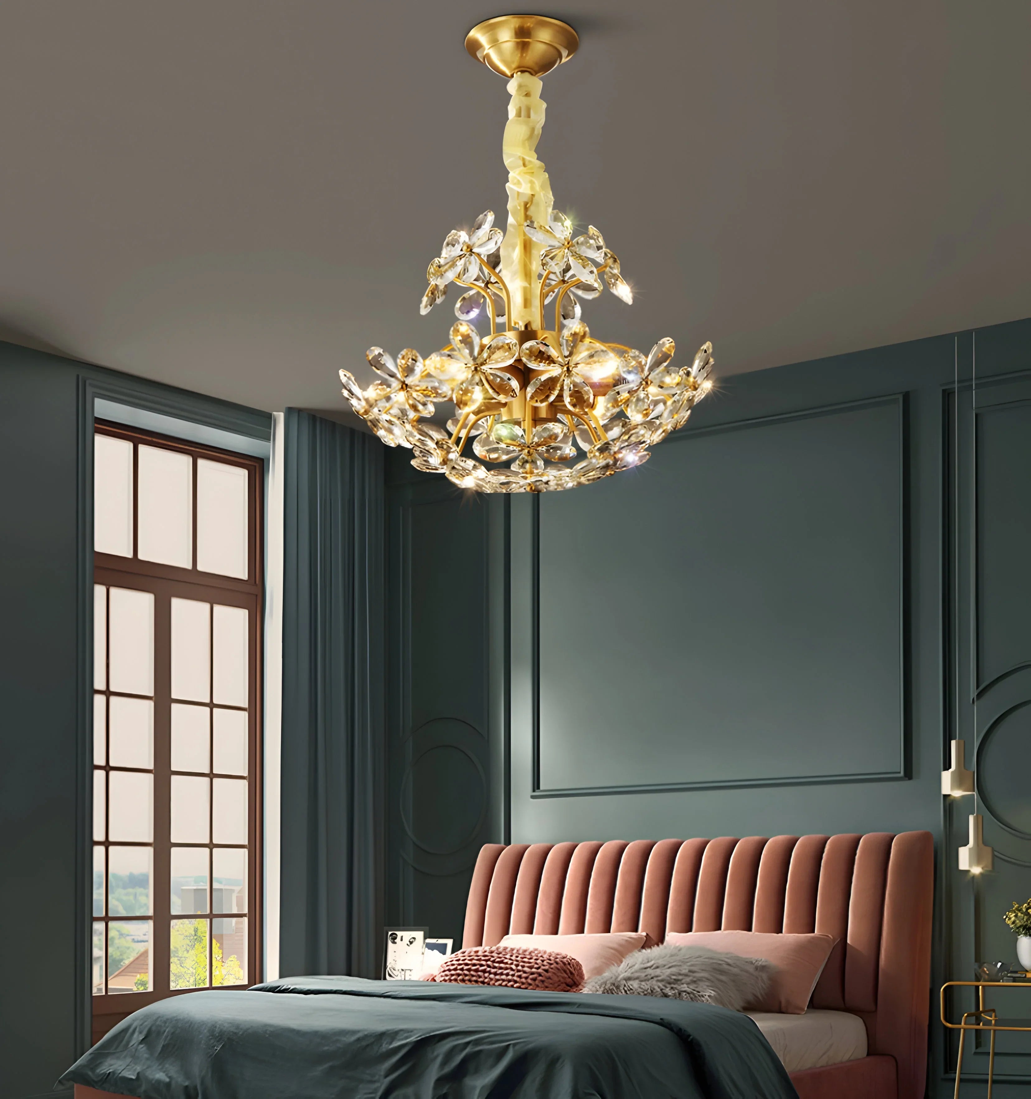 ROMANTIC CRYSTAL FLOWER CHANDELIER