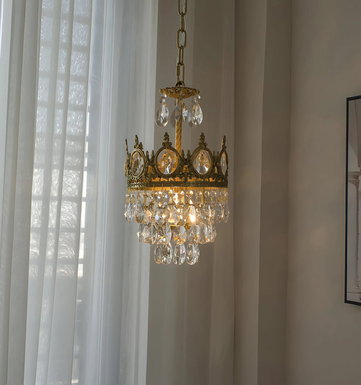 VINTAGE ROYAL CRYSTAL CHANDELIER