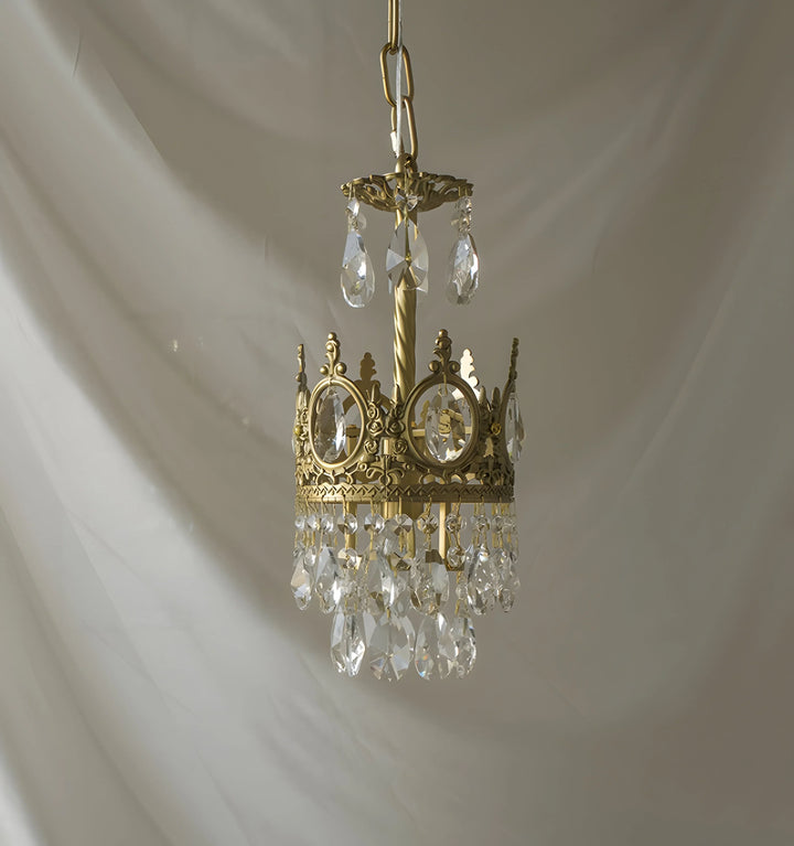 VINTAGE ROYAL CRYSTAL CHANDELIER