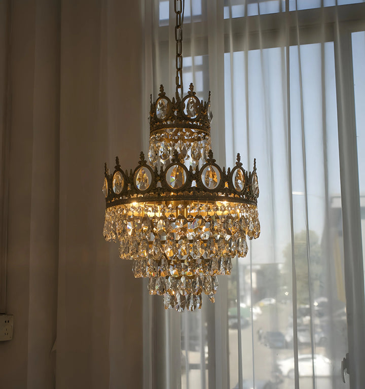 VINTAGE ROYAL CRYSTAL CHANDELIER