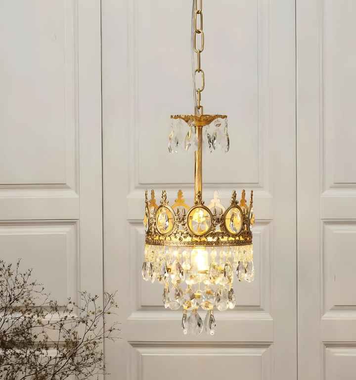 VINTAGE ROYAL CRYSTAL CHANDELIER