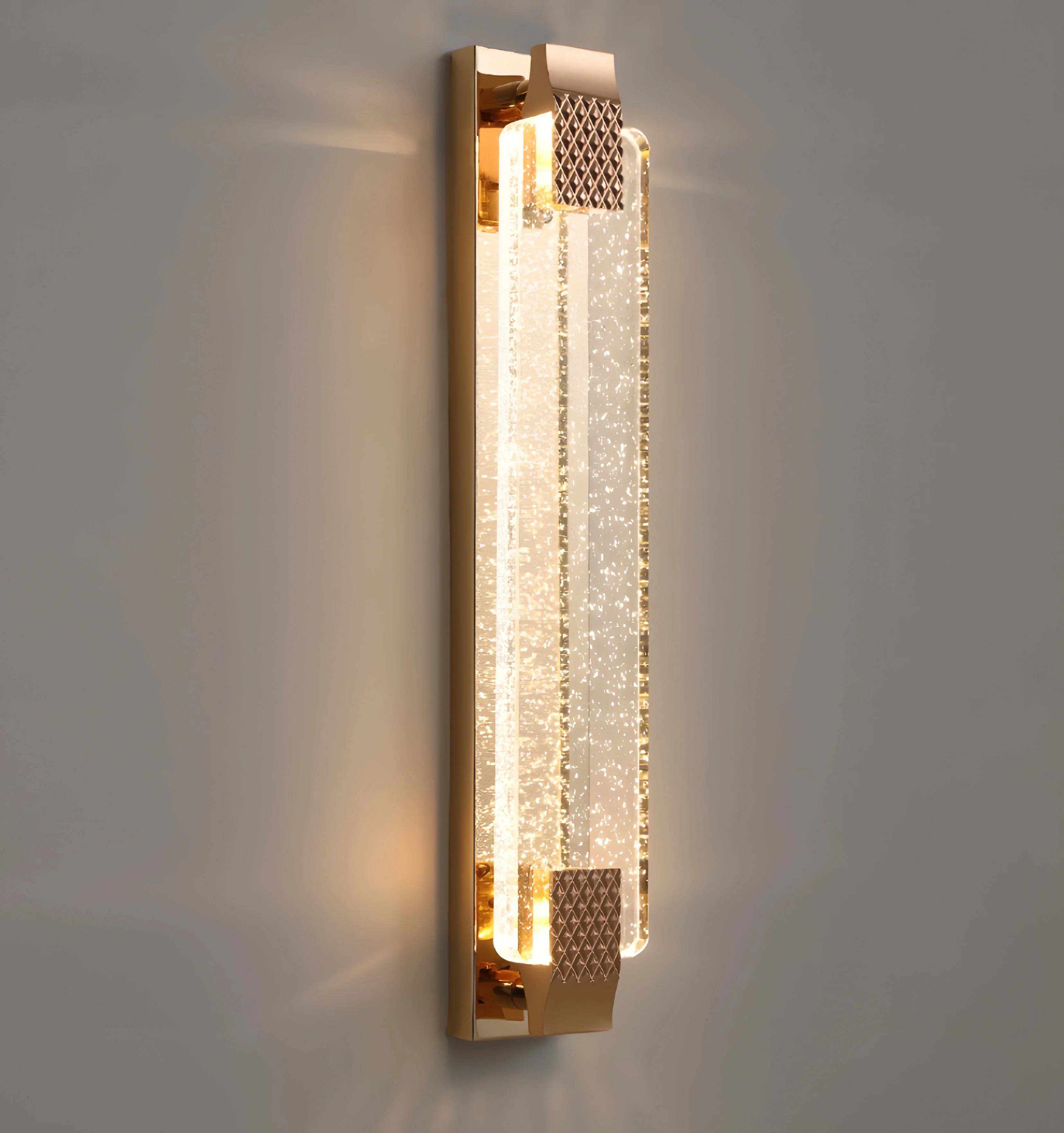 Moet Wall Lamp