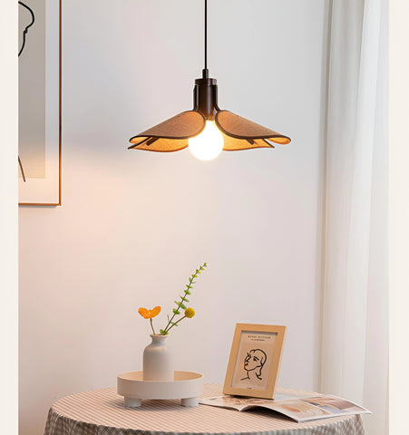 FOUR-LEAF CLOVER PENDANT LIGHT