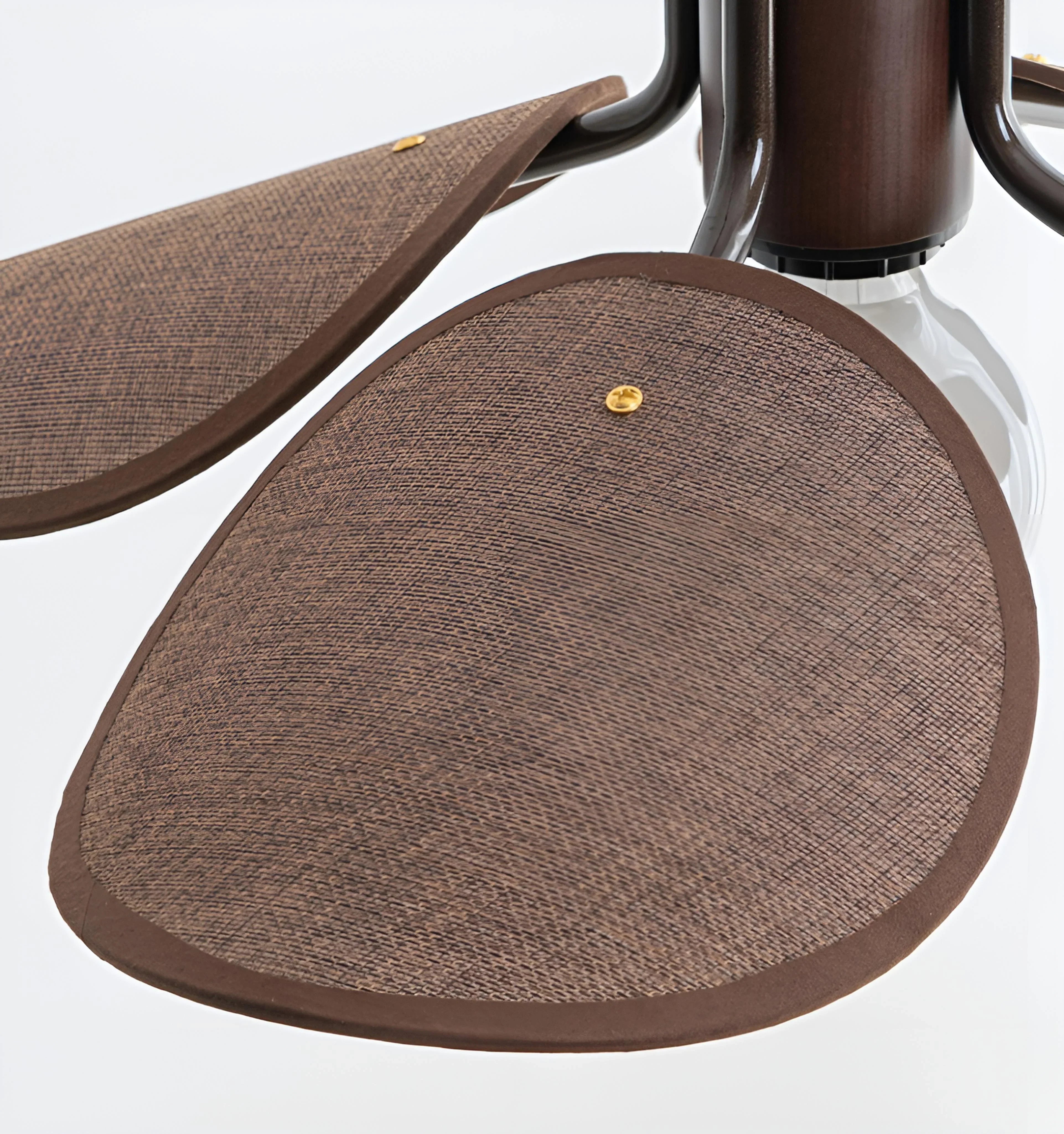 Walnut-shade