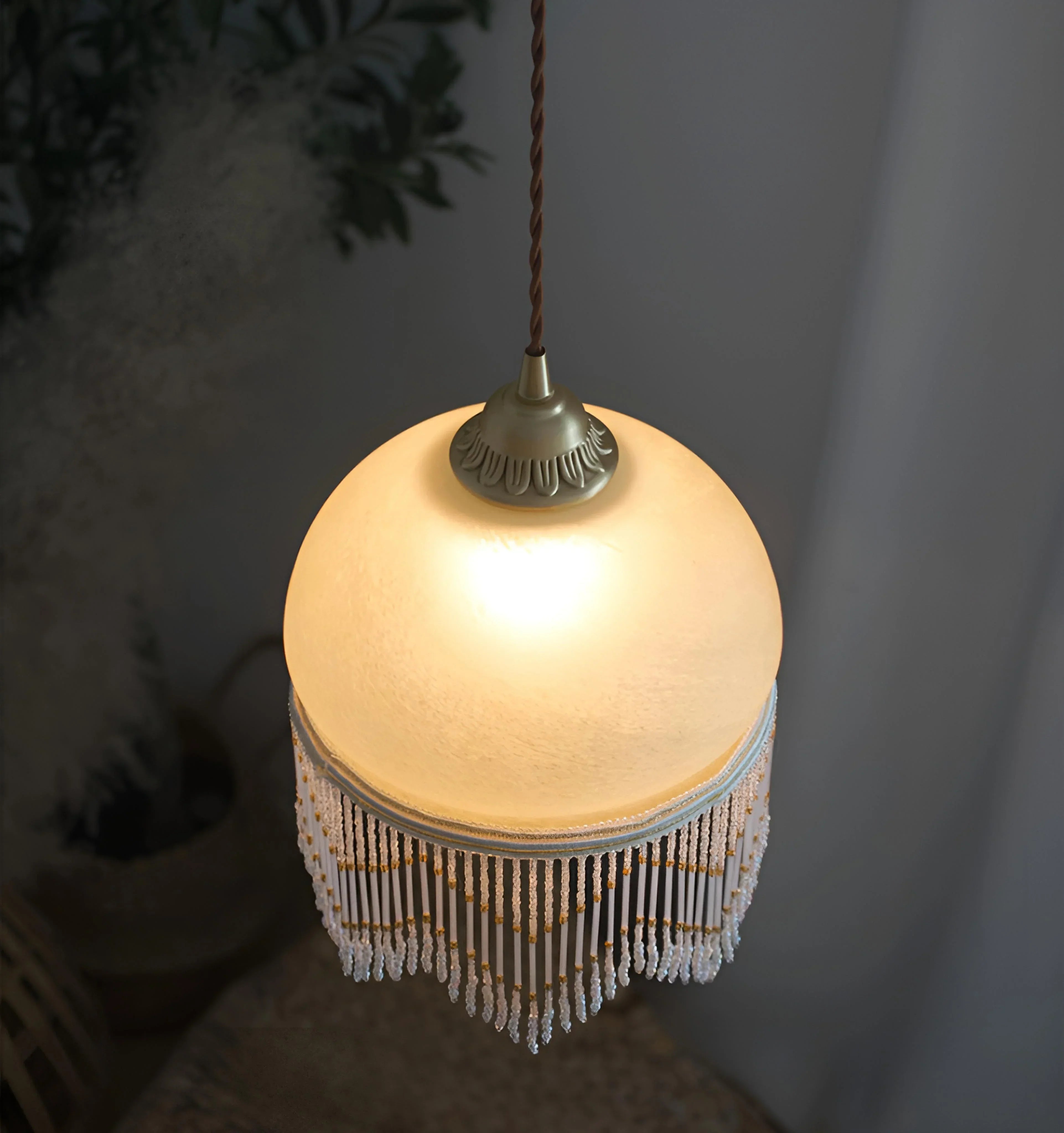 VINTAGE TASSEL PENDANT / WALL LAMP