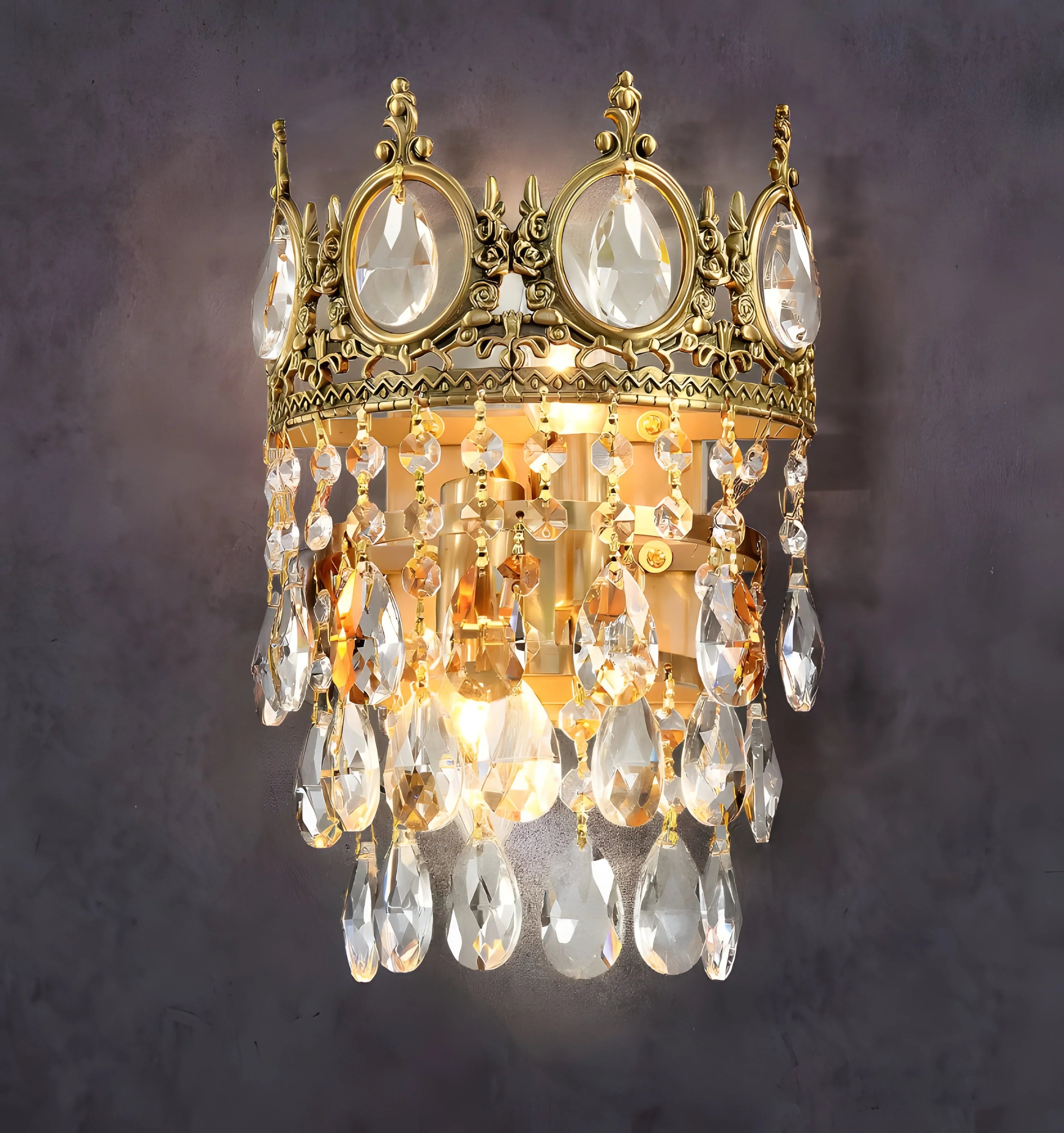 Vintage Royal Crystal Wall Lamp