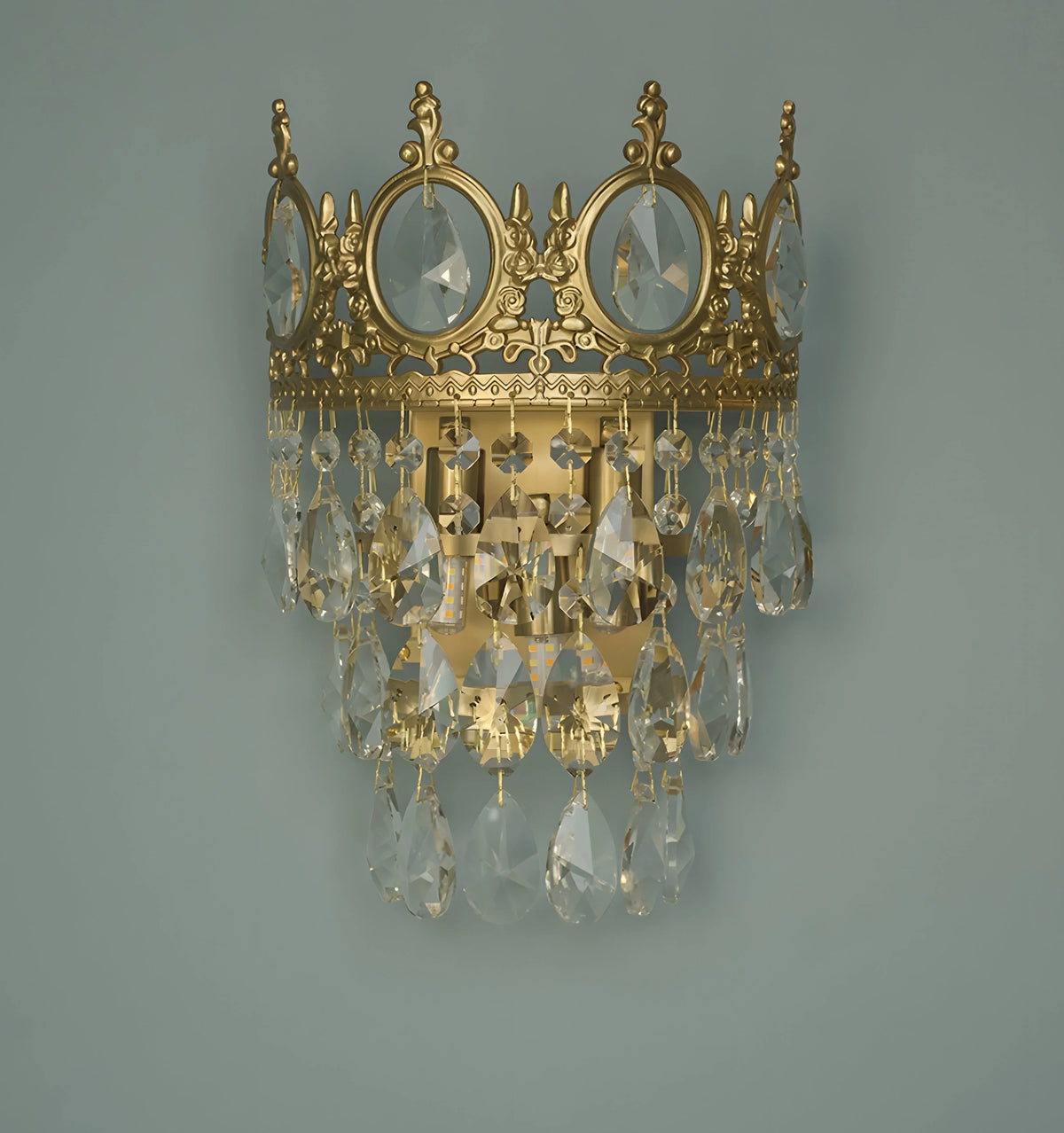 Vintage Royal Crystal Wall Lamp